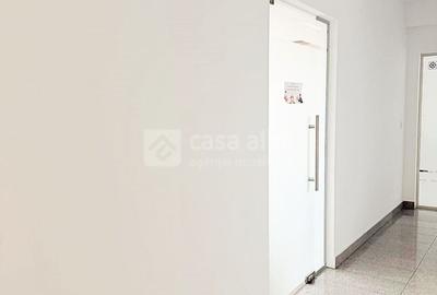 Ultracentral, spatiu birouri mobilat, 31mp, disponibil imediat - 2