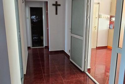 Vanzare apartament 4 camere , micro 3 Targoviste - 18