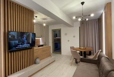 Apartament cu 3 camere decomandat, mobilat în Unirii