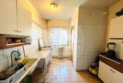Apartament 4 camere decomandat - Sos. Pantelimon - 8