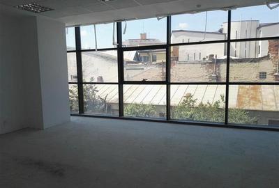 Spatiu de birouri amenajat in Business Center modern -  360 mp - 17