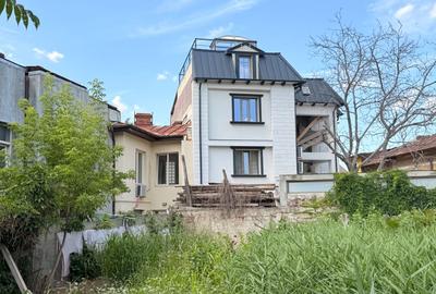 APARTAMENT 67 mp UTILI , 3 CAMERE DECOMANDATE -ZONA CEBTRALA - 1