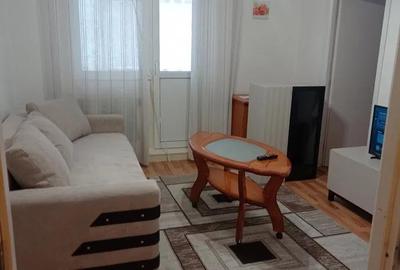 Apartament 2 Camere Podu Ros - Liceul Emil Racovita