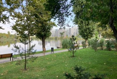 Apartament cu 4 camere decomandat în Colentina