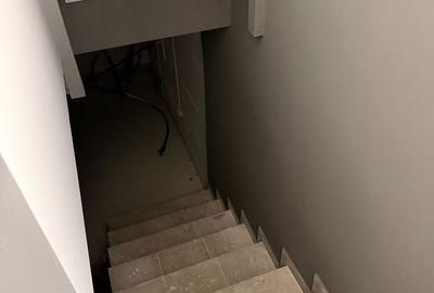 Casă cu 6 camere, în Șendreni - 34