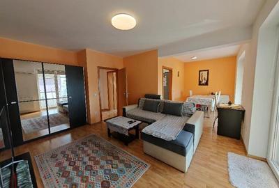 Apartament cu 2 camere decomandat, mobilat în Avantgarden