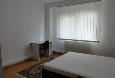 Apartament cu 3 camere, amenajat cu 3 dormitoare, zona centrala - 15