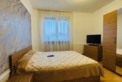 Apartament cu 3 camere în Tipografilor