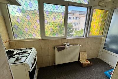 Bistrita Lac - Str Ana Ipatescu, 2 Decomandat, etaj 2/4, bloc 1984, MOBILAT - 4