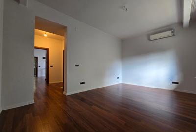 Casa / Vila Pipera - Bd. Erou Iancu Nicolae - 13