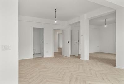 Vilă cu Design Distinct și Locație Excelentă - 43