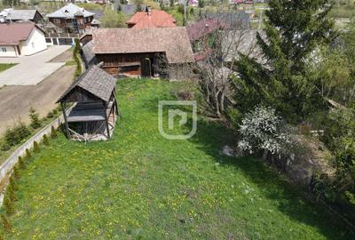 De vanzare casa cu anexe - 2507 mp Manastirea Humorului - 3
