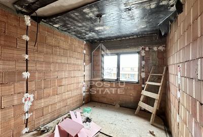 Jumatate de duplex de vanzare cu 5 camere, Dumbravita - 4