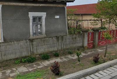 Casă individuală cu 3 camere în Golenți