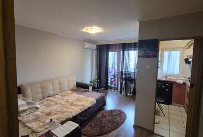 Garsonieră decomandată, mobilată în Rahova