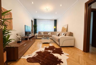 Apartament cu 2 camere semidecomandat, mobilat în Moșilor