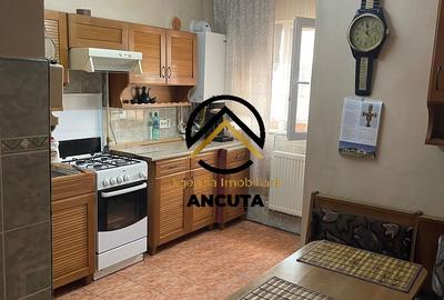 Apartament cu 3 camere decomandat, mobilat în Mărăști