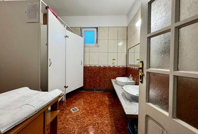 Casa spațioasă, cu spațiu comercial, locuri de parcare - Aradului Vest - 6