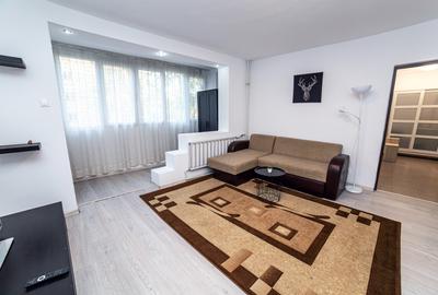 Apartament cu 3 camere semidecomandat, mobilat în Militari