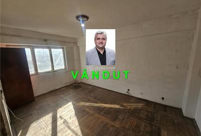 Garsonieră nedecomandată în Micro IV
