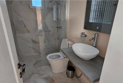 Vand apartament 2 camere renovat la 5 minute de Centrul Istoric - 10