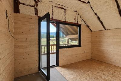 Chalet din busteni cu vedere panoramica spre Muntii Fagaras Tocile - 12