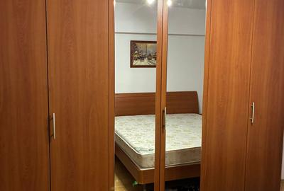 Apartament cu 3 cam, decomamdat, 85mp utili, Bd. Decebal langa Piata Alba Iulia - 2
