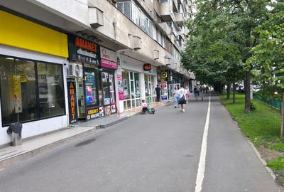 Spațiu comercial, 82 mp în Teiul Doamnei