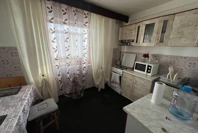 3 Camere Decomandat 75mp Etaj 3 zona Nicolina Prima Statie - 5