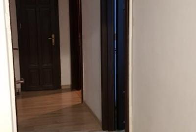 Proprietar - Inchiriez ap. 3 camere Centrul de Afaceri - Complex - 5
