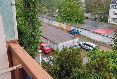 Apartament cu 3 camere decomandat în Țiglina 2