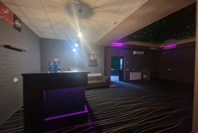 Navodari - Spatiu Comercial 250mp cu vitrina stradala-3.000euro - 5