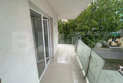 Apartament cu 3 camere decomandat în Kogălniceanu
