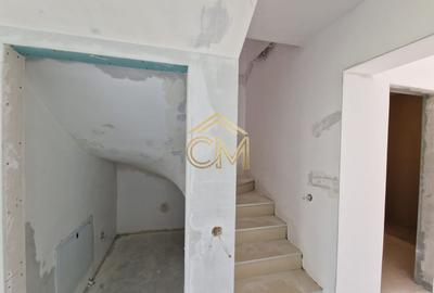 Casă 4 Camere - 120 MPU - 264 MP Teren - Terasa - 7