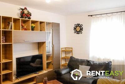 Apartament cu 3 camere semidecomandat în Piața Unirii