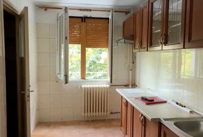 Apartament cu 3 camere-la 5 minute de stația de metrou Valea Ialomiței - 10