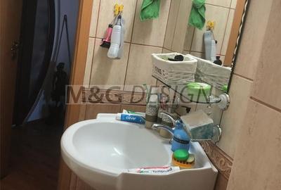 Apart  2 cam  Aradului- Penny parter cu balcon centrala proprie - 17