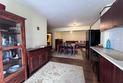 Apartament cu 2 camere semidecomandat în Florești