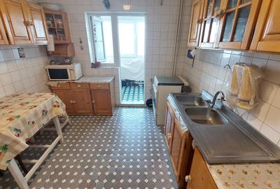 Apartament 4 camere – Bd. Chișinău, lângă Școala Gimnazială nr 4 - 3