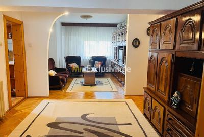 Apartament cu 3 camere decomandat, mobilat în Ultracentral