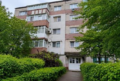 Apartament cu 2 camere în Micro 11