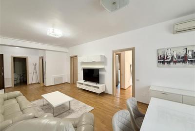 Apartament cu 3 camere decomandat, mobilat în Nordului