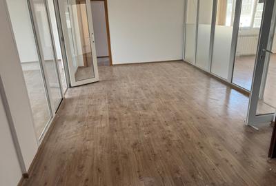Etaj in imobil de birouri, costuri incluse ! - 15