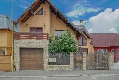 Casa de 500 mp utili, mobilata modern, 440 mp teren in Brasov ! - 1