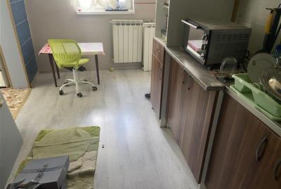 Apartament 2 camere ,etaj 1 din 4 , 54 mp, zona Inspectoratul Scolar, decomandat - 13