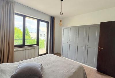 Boutique building, new furniture, first rent, 2 parking spaces, walk to school - 10