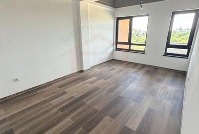 Apartament cu 2 camere în Micro 17