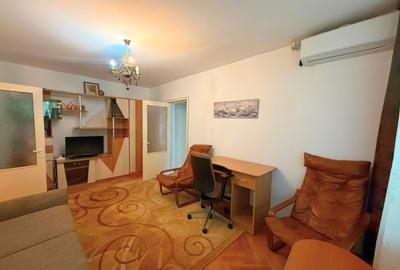 Apartament cu 2 camere semidecomandat în Berceni