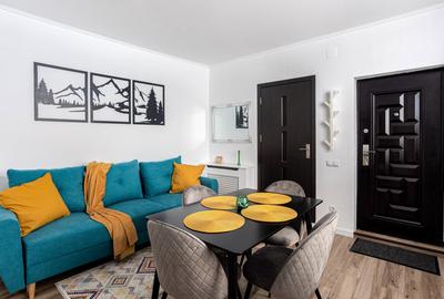 Apartament cu 2 camere semidecomandat, mobilat în Brașovul Vechi