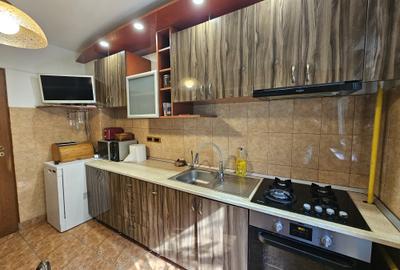 Apartament 3 camere-etaj 1-complet mobilat și utilat – loc de parcare - 1